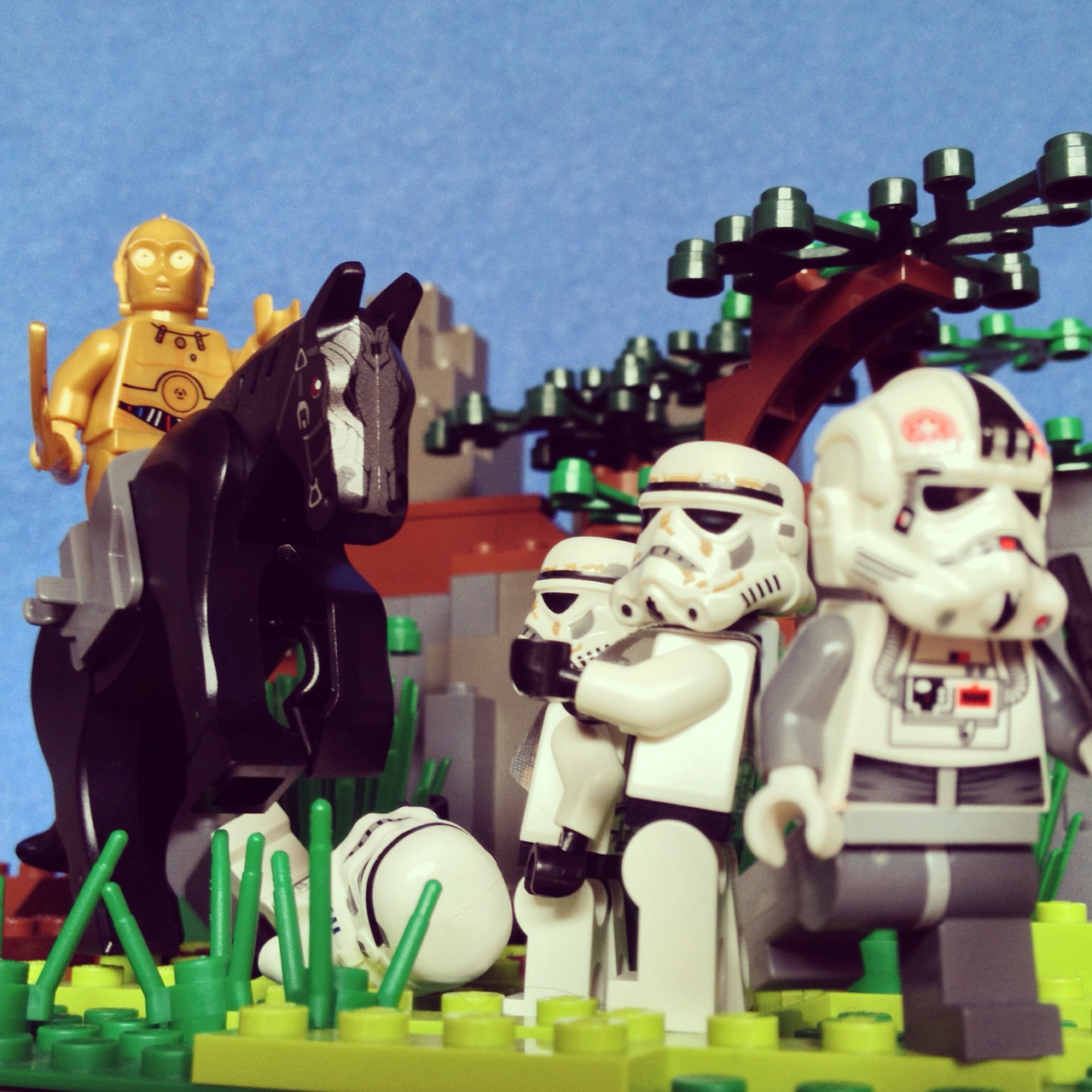 LegoGenre 00229: Dragoon C3PO, Destroyer Of Stormtroopers.