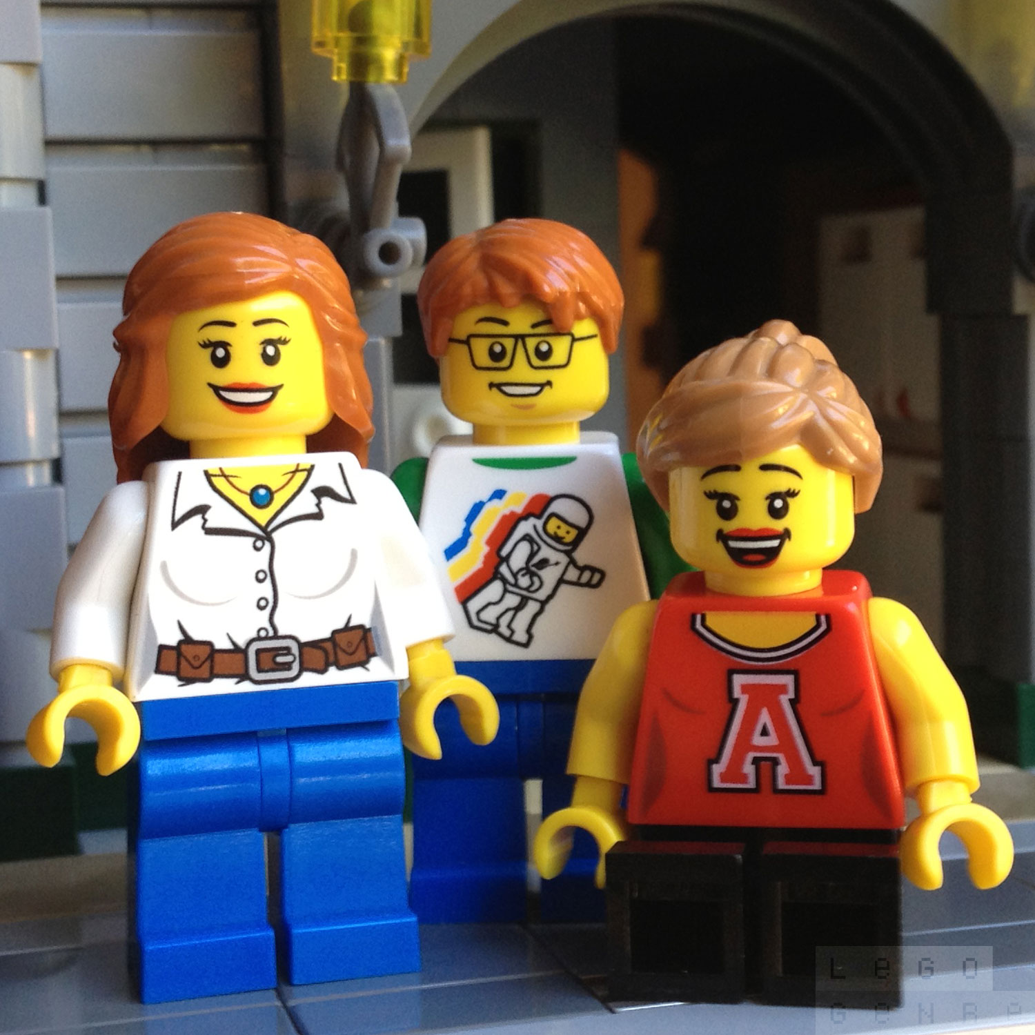 LegoGenre 00255: Happy Mothers Day! From Us To You.