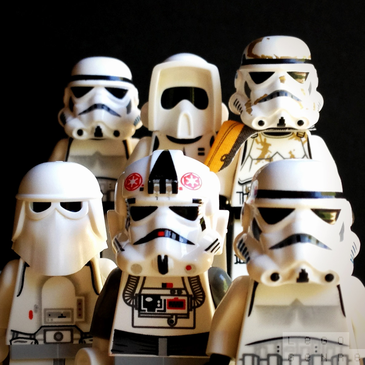 LegoGenre 00271: Trooper Class Photo