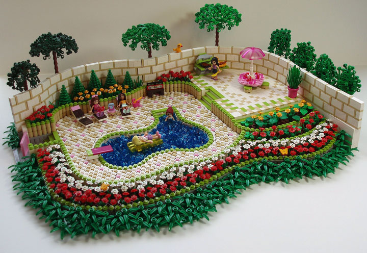 eilonwy77's Lego Friends Pool Party 01
