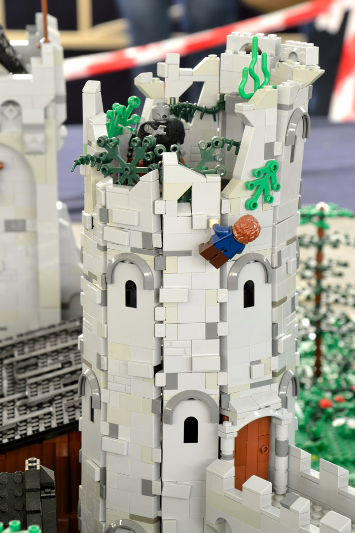 Lego game of thrones winterfell sale