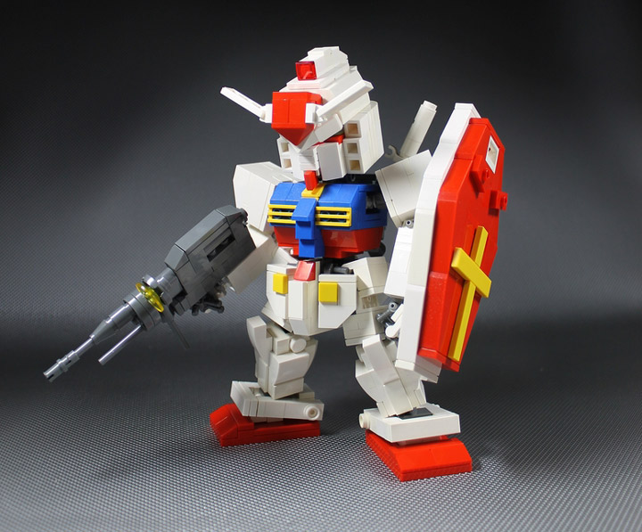 Moko's Lego Chibi Gundam 01