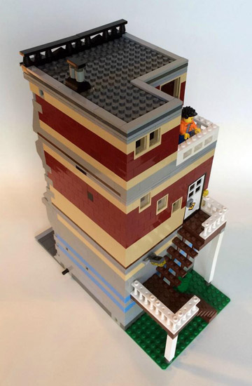 SargeantSasquatch's Lego Modular Comic Book Store Back