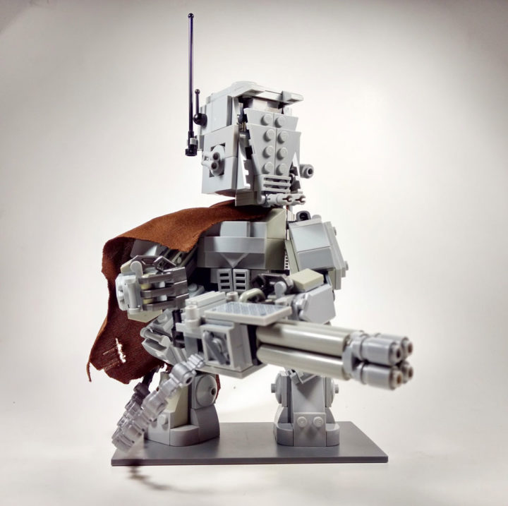 titan colossal lego