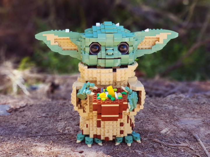 yoda lego size