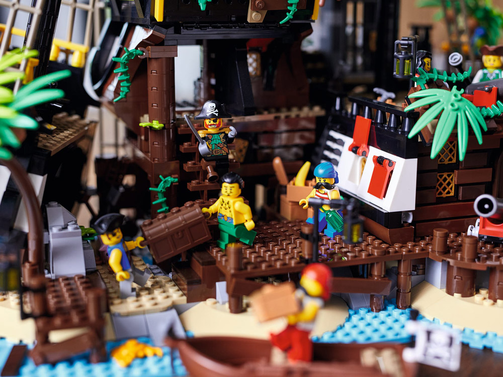 Lego Pirates Island