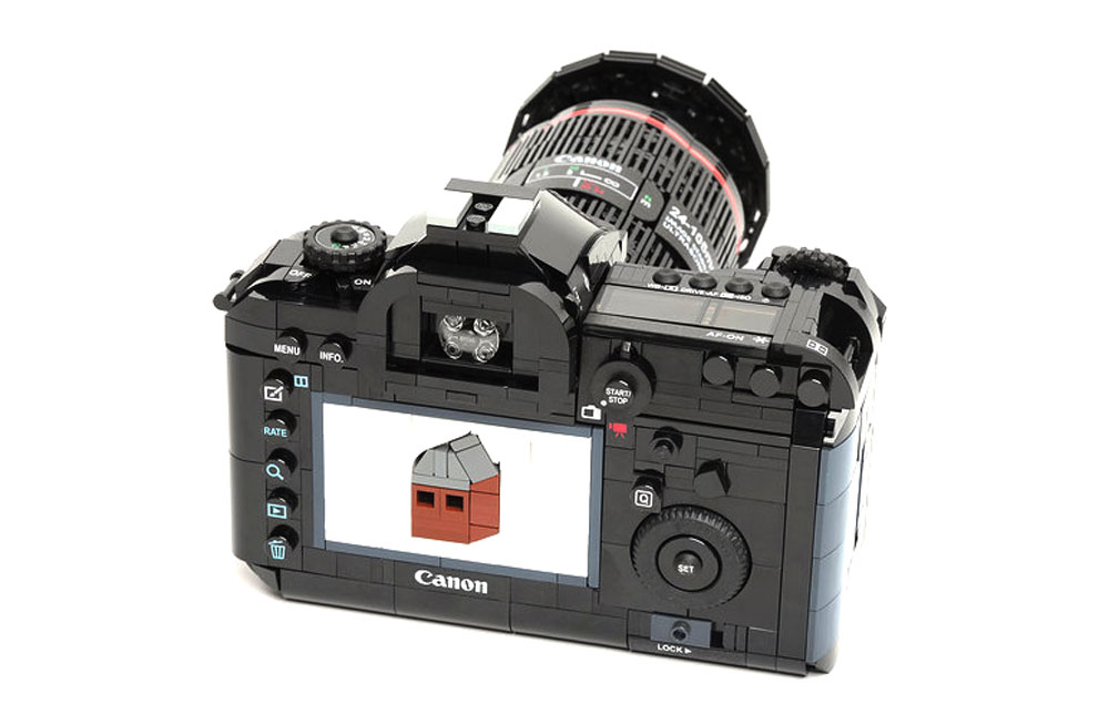 The Canon EOS 5D Lego Camera Detail