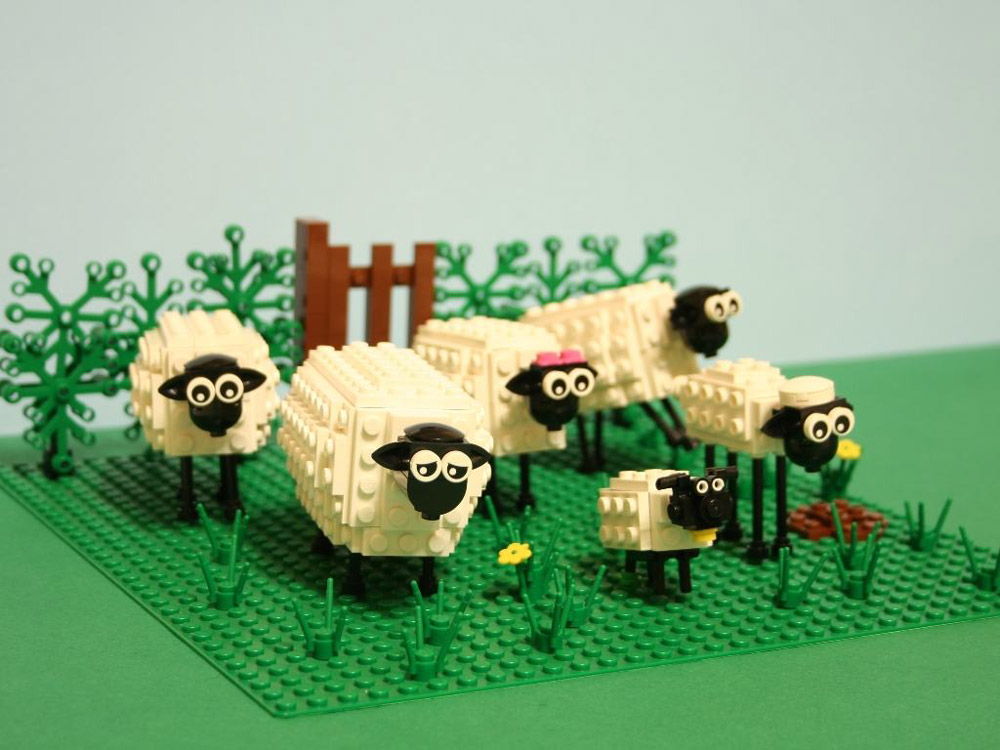 Shaun At The Sheepyard - Lego MOC Details