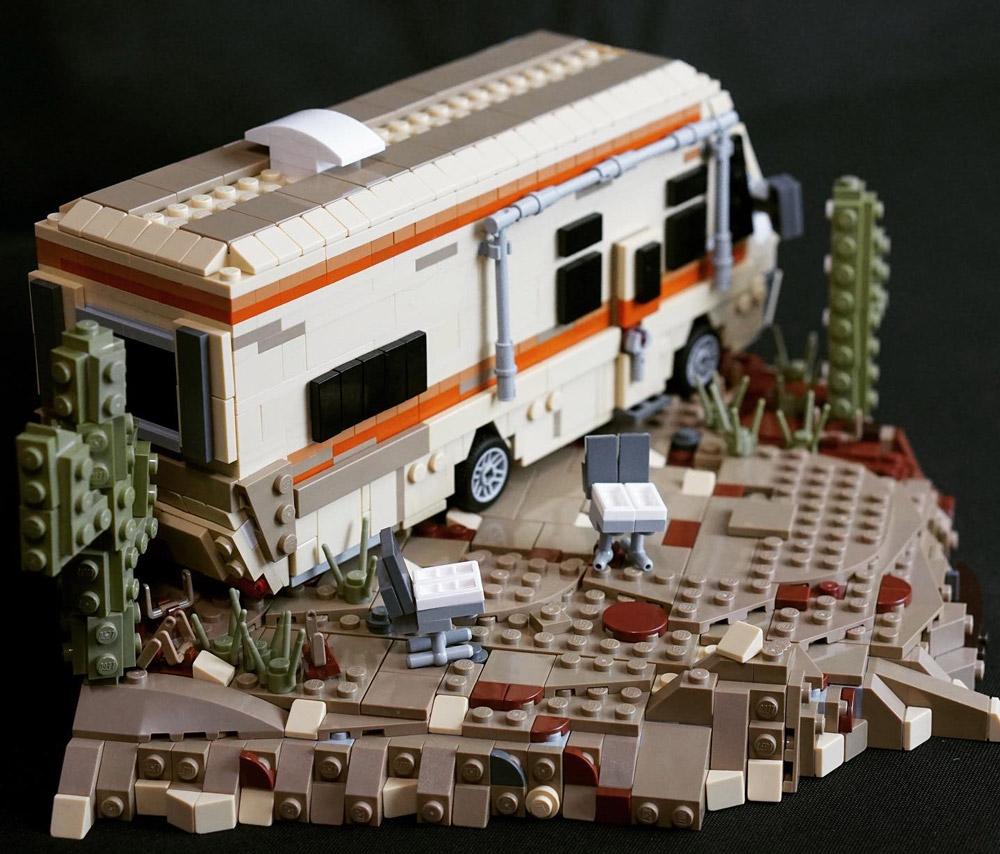 Lets Cook! — A Breaking Bad Lego Build, Rear