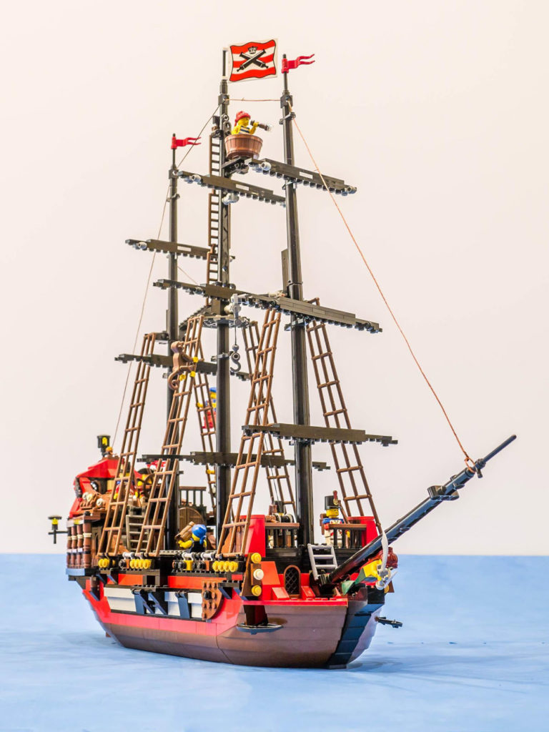 small lego pirate ship